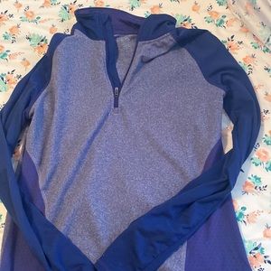 Sports workout shirt